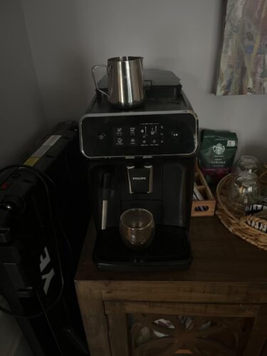 Philips Series 2200 Fully Automatic Espresso Machine with Milk Frother – EP2220/10, Ceramic Grinder, Matt Black photo review