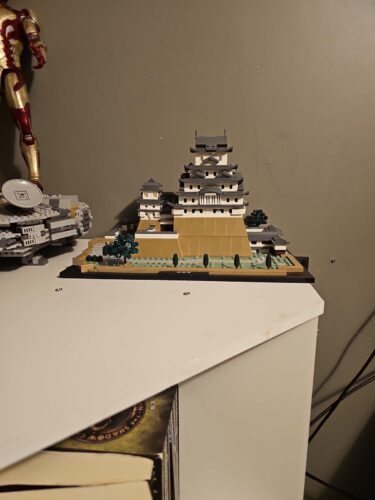 LEGO Architecture Himeji Castle 21060 – Collectible Japanese Landmark Model for Adults, Build & Display Set with Cherry Blossom Trees, Gift for History and Travel Lovers photo review