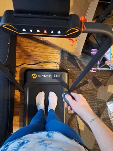 HiFast Under-Desk Walking Pad Treadmill – 0.6–7.6 MPH, 8% Incline, 300 lb Capacity, Foldable with Handle, Remote & App Control photo review