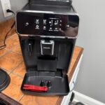 Philips Series 2200 Fully Automatic Espresso Machine with Milk Frother – EP2220/10, Ceramic Grinder, Matt Black photo review