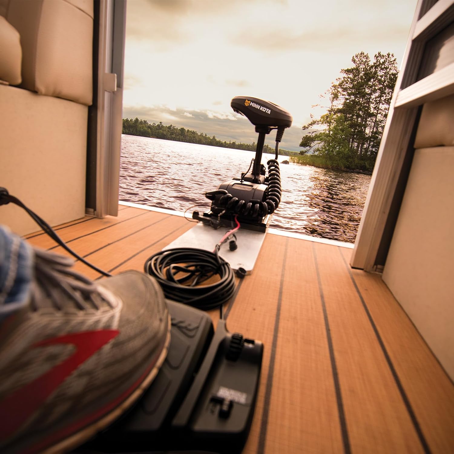 Minn Kota PowerDrive 55 lb Thrust Bow-Mount Trolling Motor with Micro Remote, 54″ Shaft, Freshwater - Image 8