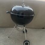 Weber Original Kettle Premium Charcoal Grill – 22-Inch Black BBQ with Hinged Cooking Grate, One-Touch Cleaning System, Heat Retention Lid, and Built-In Thermometer photo review