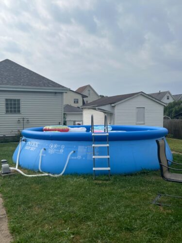 Intex 28167EH Easy Set Inflatable Pool Set – 15ft (4.57m) x 48in (122cm) Round Above Ground Pool with 1,000 GPH Pump, Ladder, Cover & Ground Cloth – 3,736 Gallon (14,141L) Capacity – 3-Ply PVC photo review