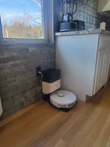 Roborock S8+ Robot Vacuum and Mop Combo, 6000Pa Suction, Sonic Mopping, Auto Mop Lift, Self-Empty Dock, 3D Obstacle Avoidance, Smart App Control, 60-Day Dust Bin, White photo review