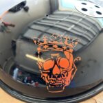 Weber Original Kettle Premium Charcoal Grill – 22-Inch Black BBQ with Hinged Cooking Grate, One-Touch Cleaning System, Heat Retention Lid, and Built-In Thermometer photo review