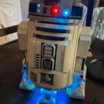 LEGO Star Wars R2-D2 75308 Droid Building Set for Adults, Collectible 3D Display Model with Info Plaque and Hidden Lightsaber, 2314 Pieces photo review