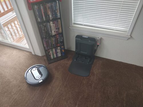 Shark Matrix Plus 2-in-1 Robot Vacuum & Mop with Sonic Mopping, Matrix Clean Navigation, Self-Empty HEPA Base, Precision Mapping, CleanEdge Technology, Pet Hair Removal, WiFi/App Control, RV2610WA photo review