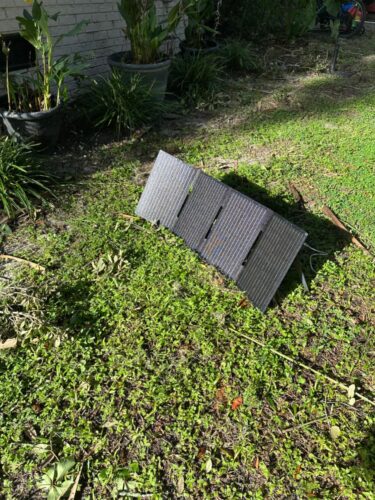 ZeroKor 300W Portable Solar Generator with 60W Foldable Panel – 280Wh Lithium Battery Power Station – Pure Sine Wave 110V AC/DC/USB Outlets – 5.1 lbs (2.3 kg) Lightweight – for RV, Home Backup, Camping photo review