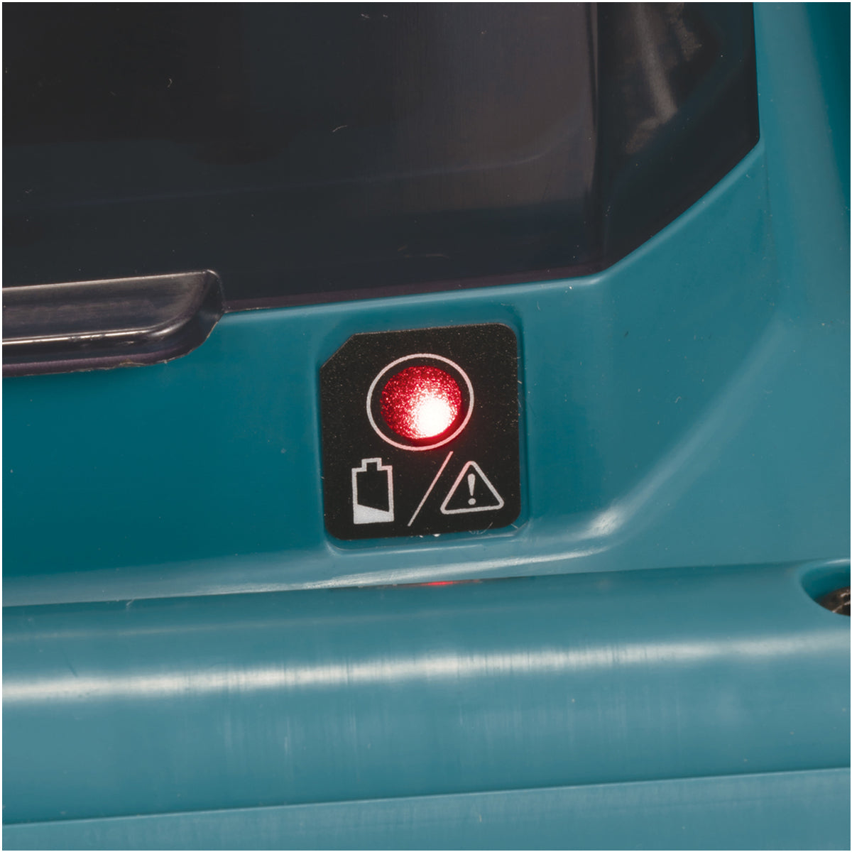 Makita DUV320Z 18V LXT Brushless 320mm Scarifier with 1 x 3.0Ah Battery & Charger